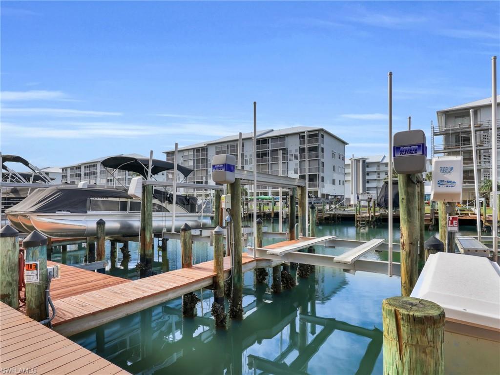 HIBISCUS POINTE - Residential