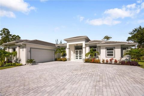 909 8th ST SE NAPLES FL 34117