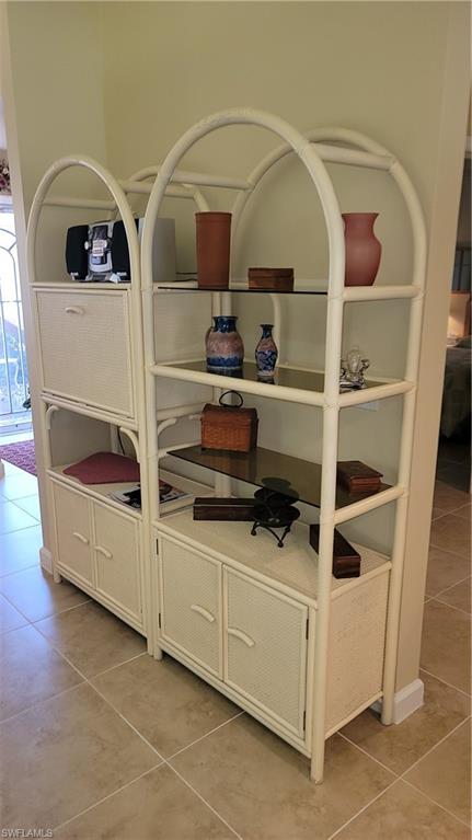 FALLING WATERS BEACH RESORT - Residential