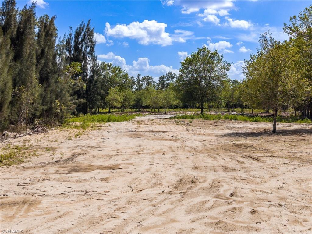 NORTH FORT MYERS - Land