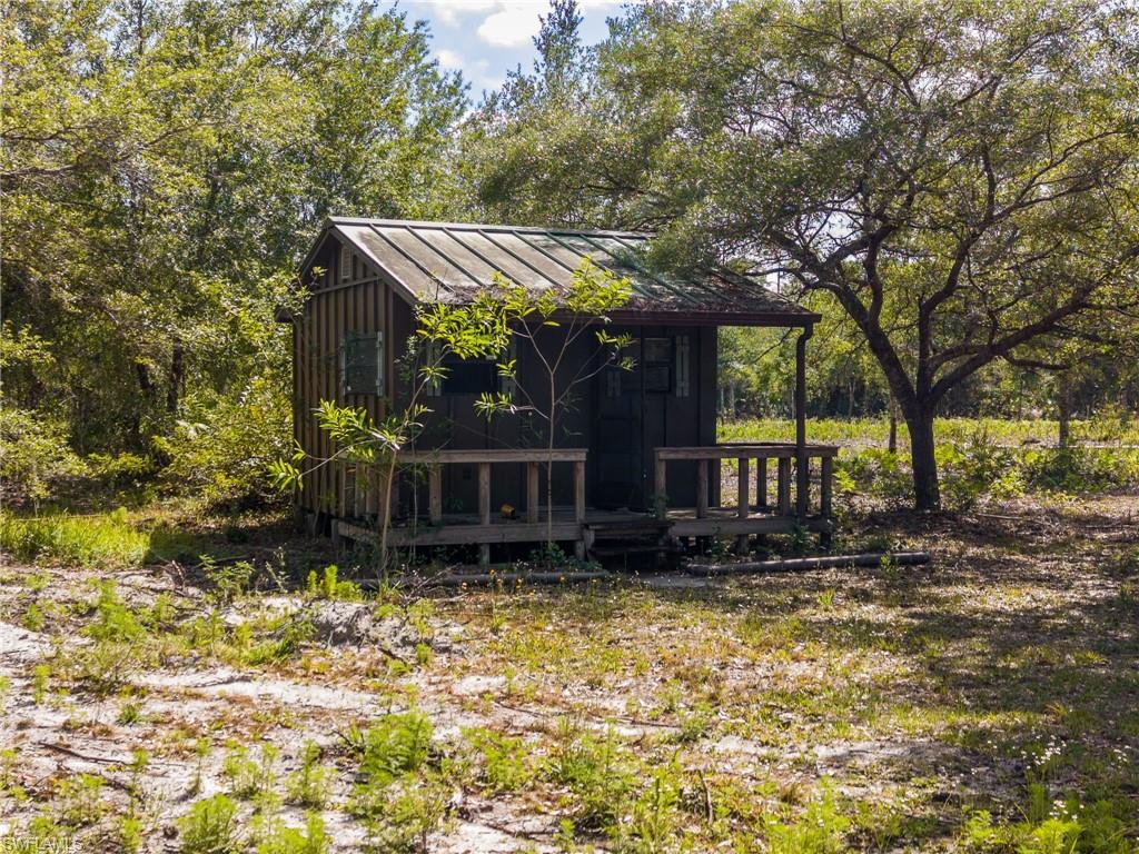 NORTH FORT MYERS - Land