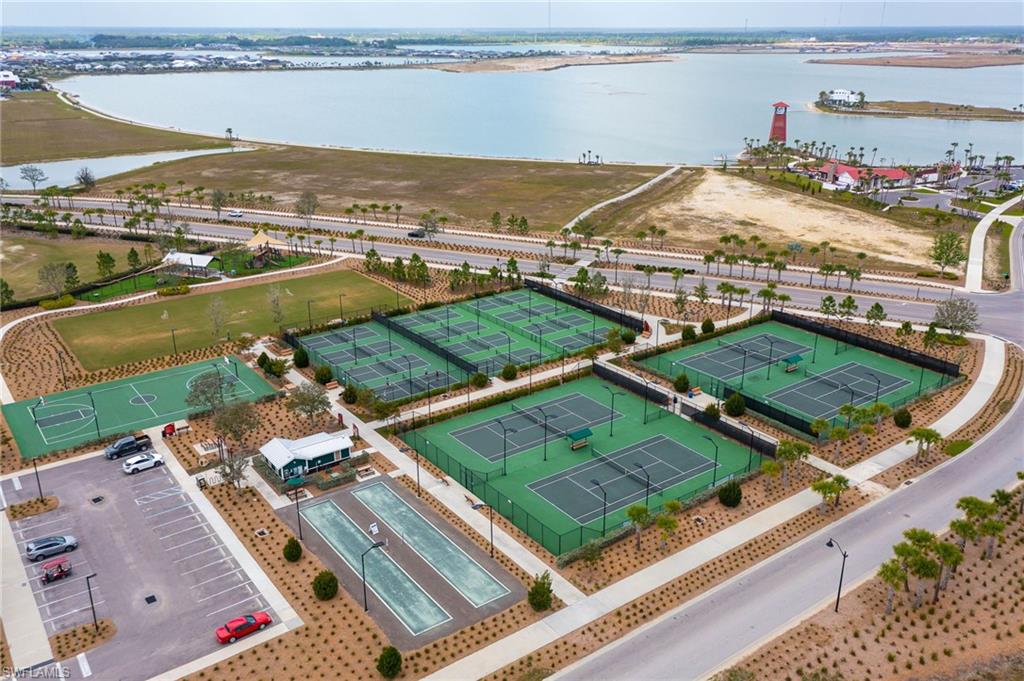 NORTH FORT MYERS - Land