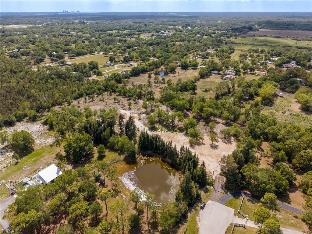 NORTH FORT MYERS - Land