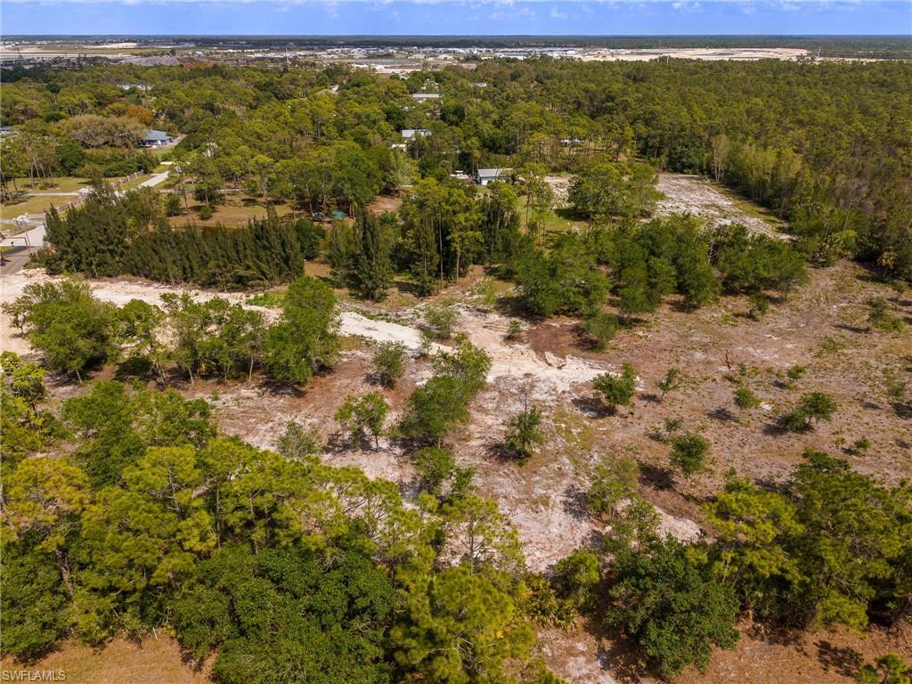 NORTH FORT MYERS - Land