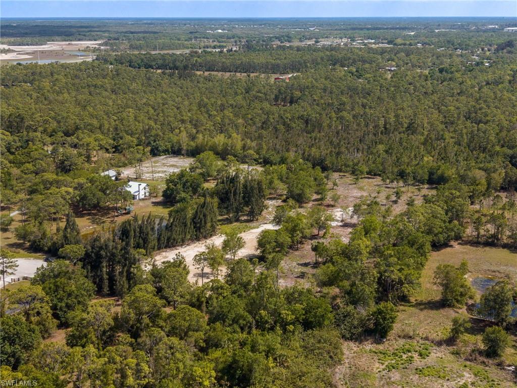 NORTH FORT MYERS - Land