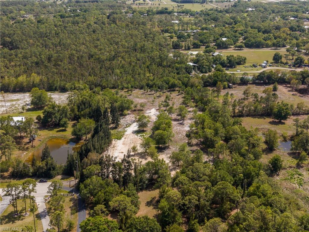 NORTH FORT MYERS - Land