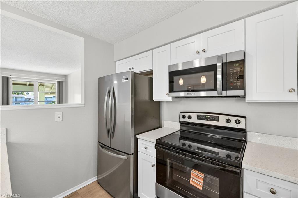 HIDDEN GARDENS - Residential Lease