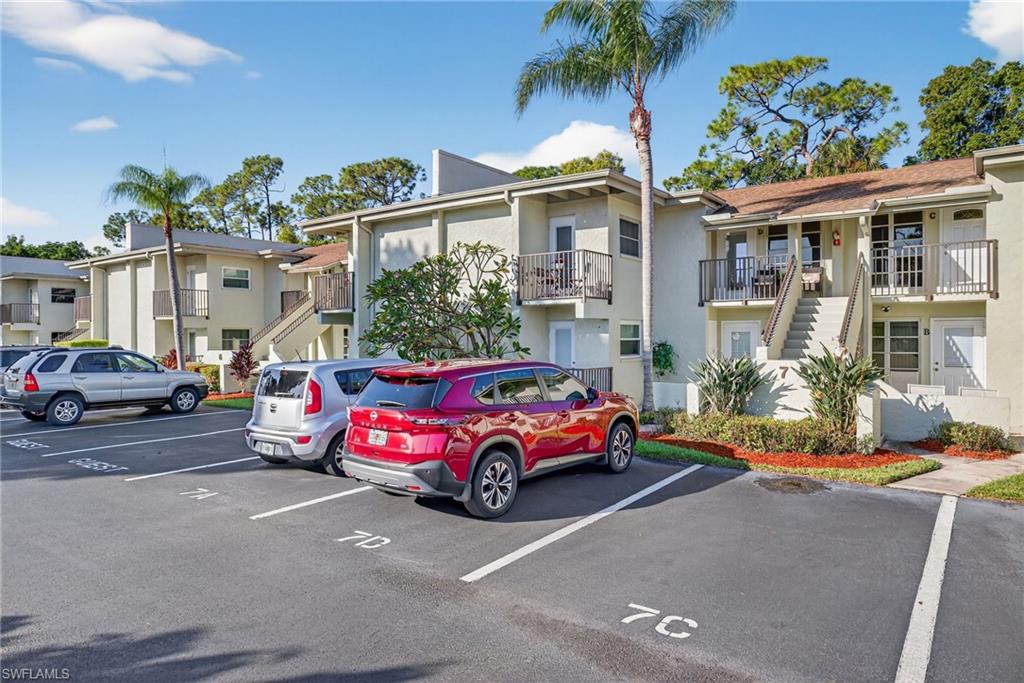 HIDDEN GARDENS - Residential Lease