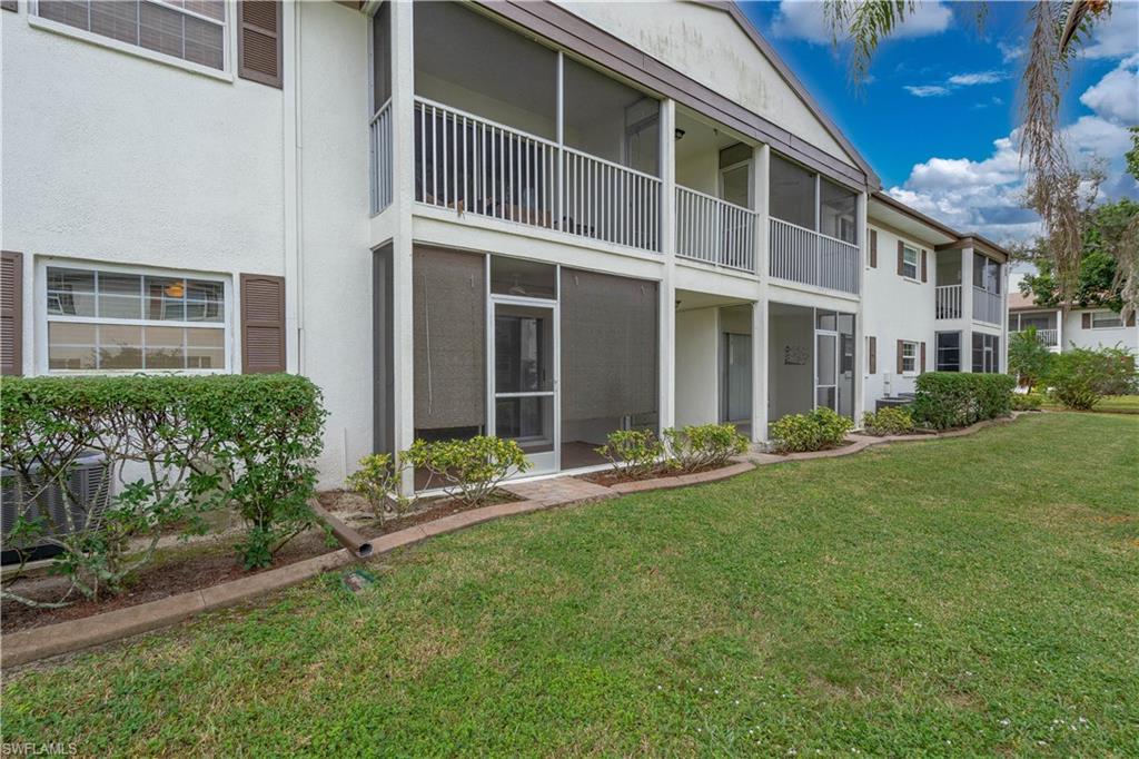 FOXMOOR CONDO - Residential