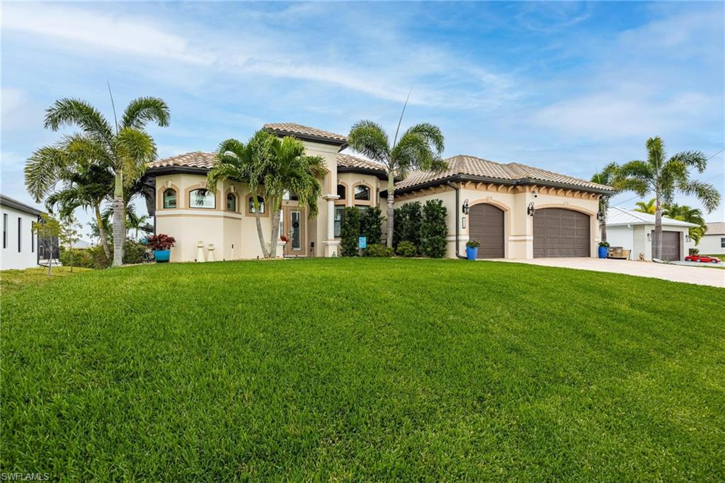 CAPE CORAL - Residential