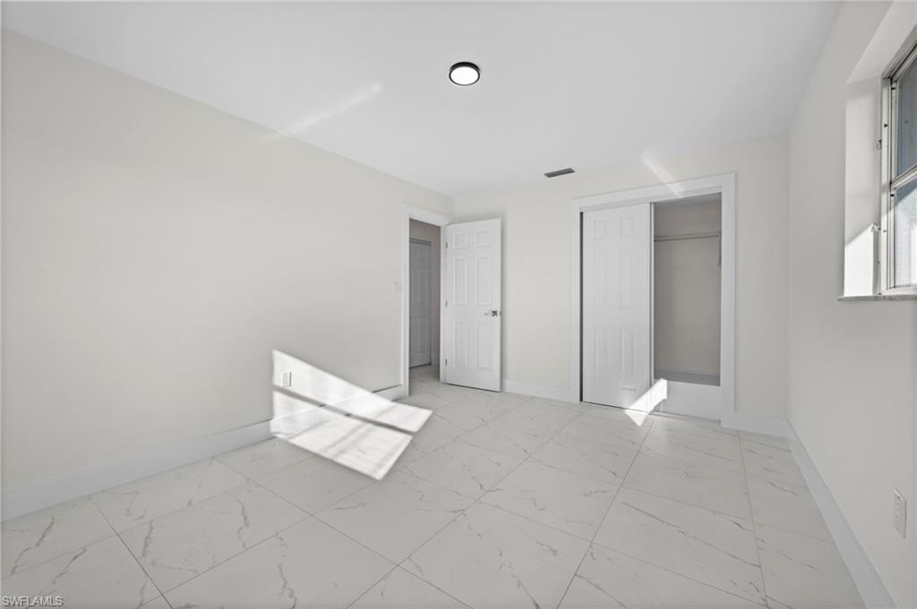 OAKLAND HILLS - Residential