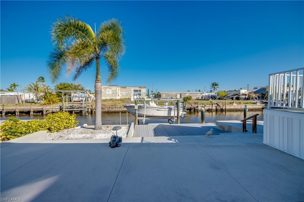 PINE ISLAND COVE - Residential