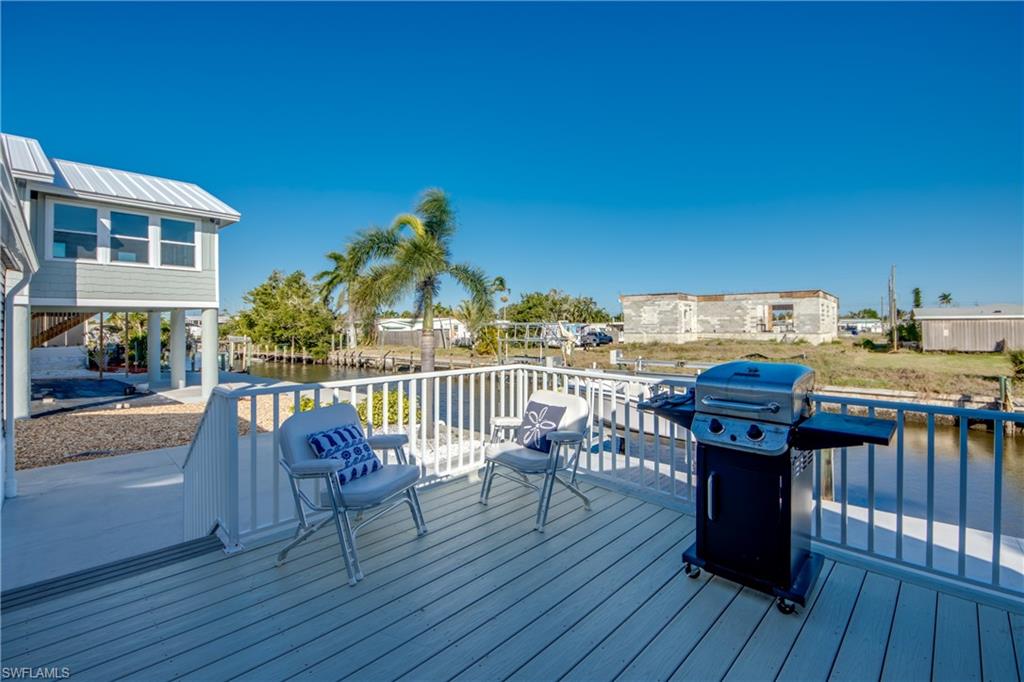 PINE ISLAND COVE - Residential