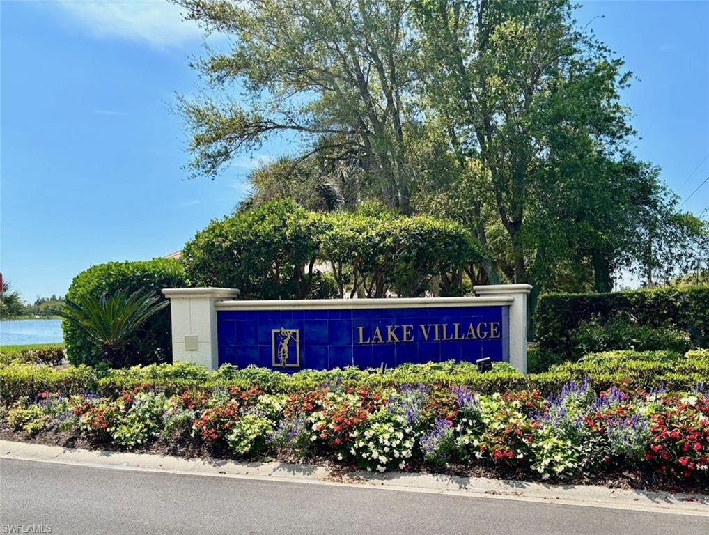 SOMMERSET VILLAS - Residential