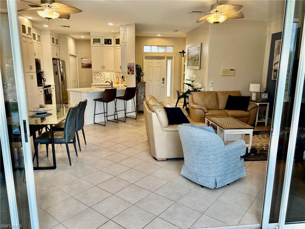 SOMMERSET VILLAS - Residential