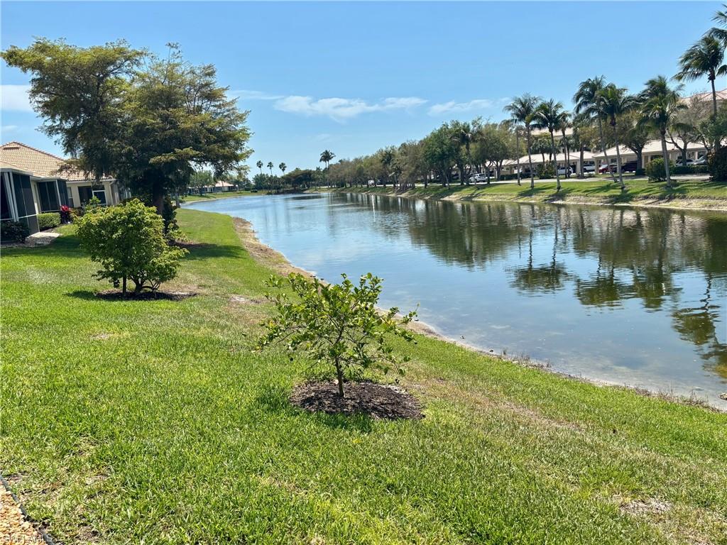 SOMMERSET VILLAS - Residential