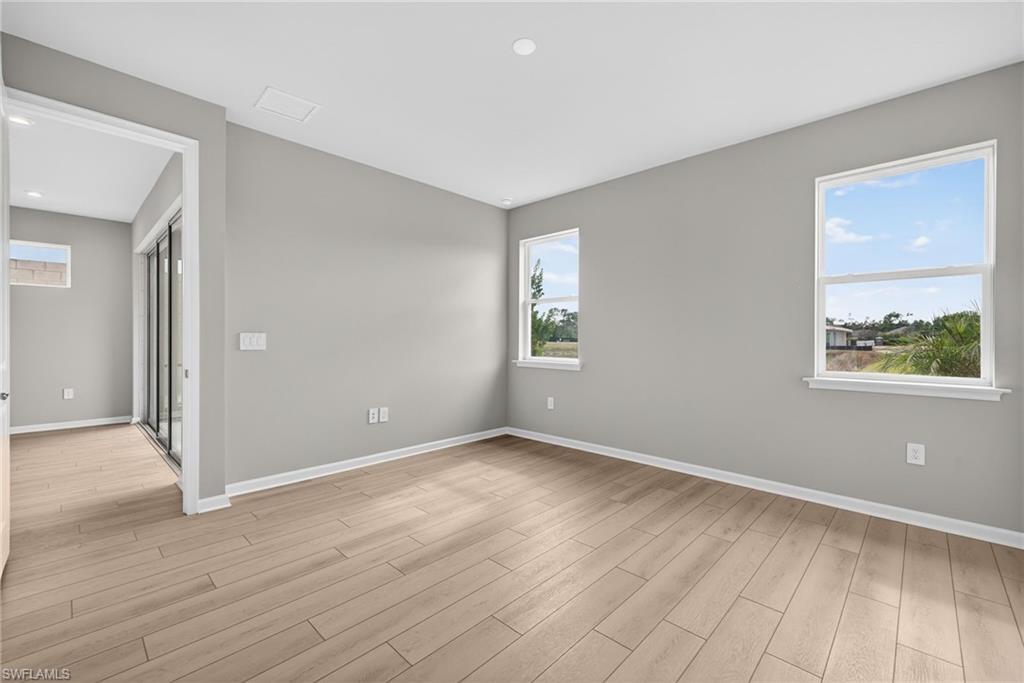 BONAVIE COVE - Residential