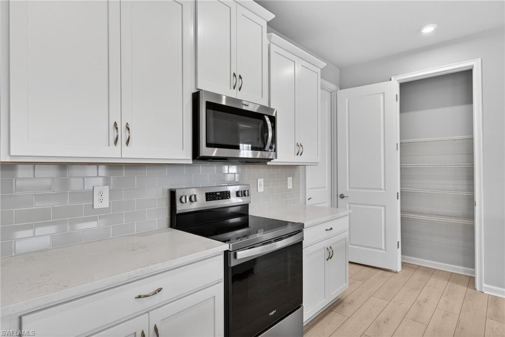 BONAVIE COVE - Residential