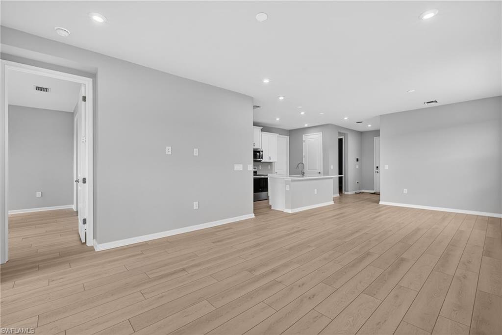 BONAVIE COVE - Residential