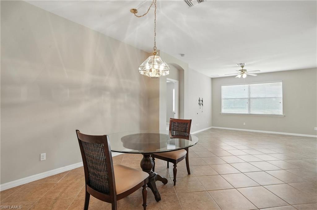 PROMENADE EAST - Residential