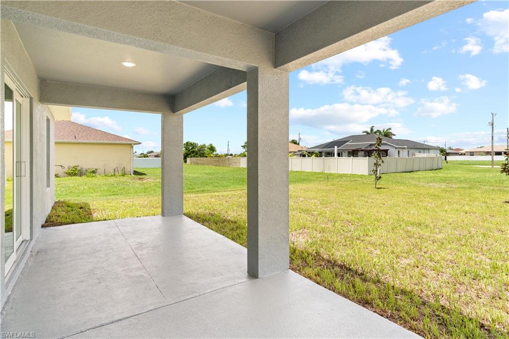 CAPE CORAL - Residential