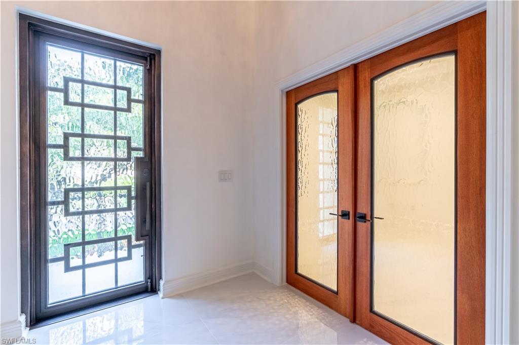 OLDE NAPLES - Residential