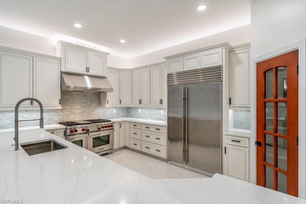 OLDE NAPLES - Residential