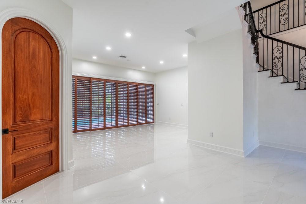 OLDE NAPLES - Residential