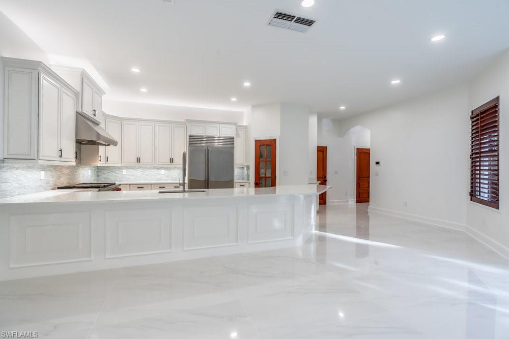 OLDE NAPLES - Residential