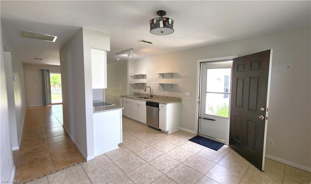 CAPE CORAL - Residential Lease