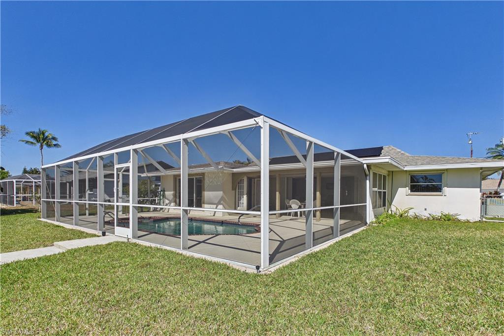 CAPE CORAL - Residential