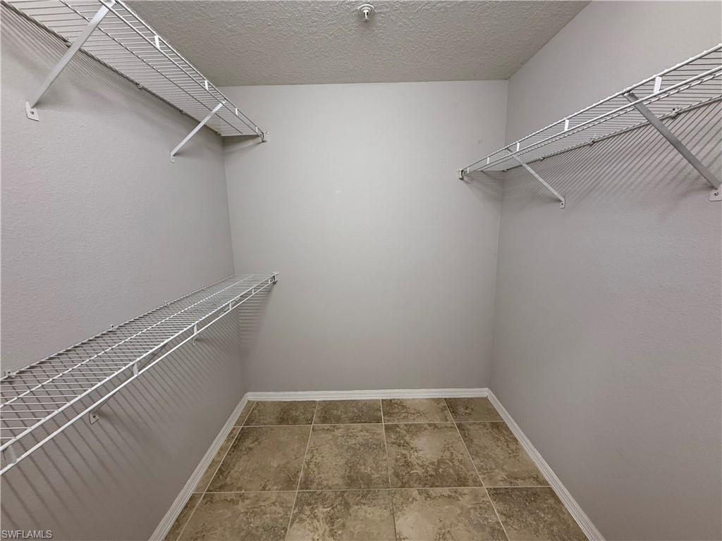 ROYAL GREENS - Residential Lease