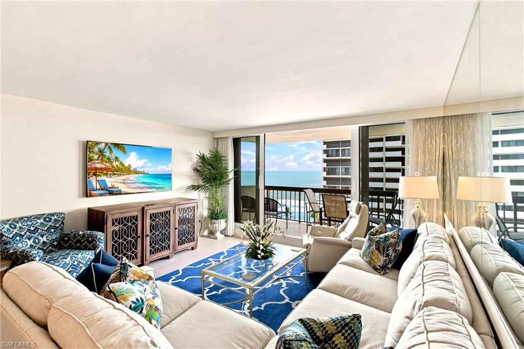 4001 Gulf Shore BLVD N 904