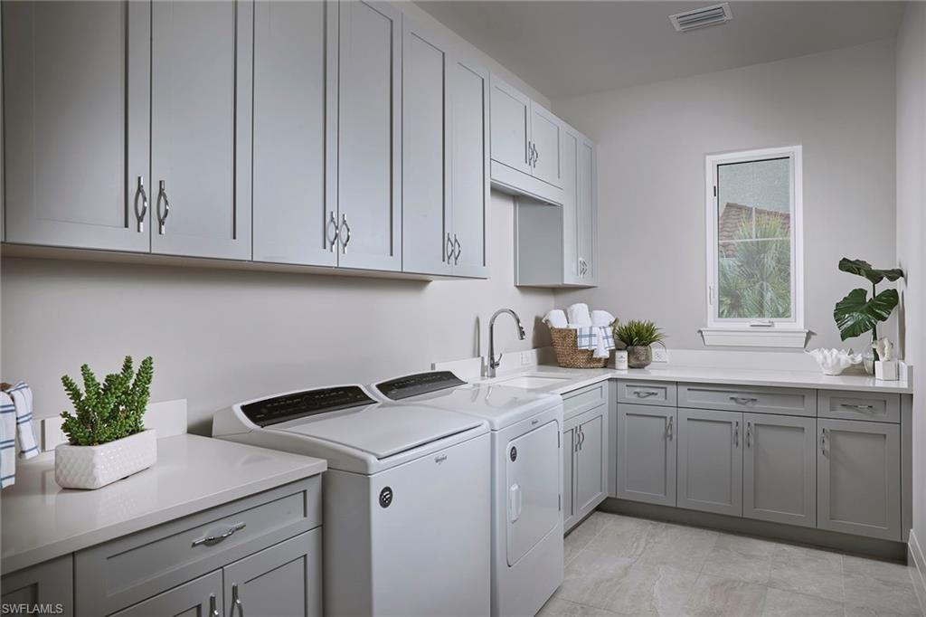 HIDEAWAY BEACH - Residential