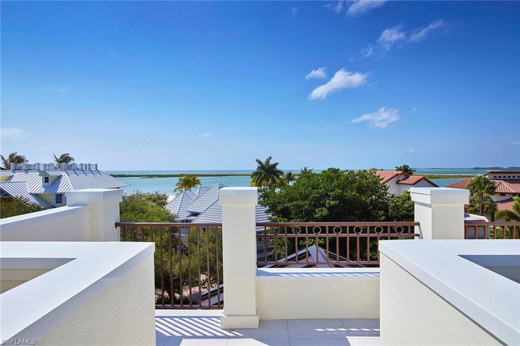 HIDEAWAY BEACH - Residential