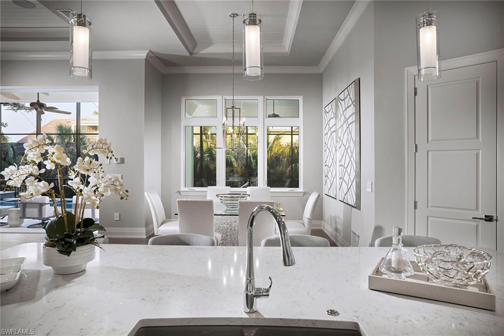 HIDEAWAY BEACH - Residential