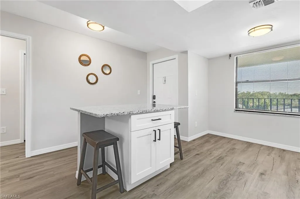 Fort Myers, Florida 33908, United States, 2 Bedrooms Bedrooms, ,2 BathroomsBathrooms,Residential,Active,57272