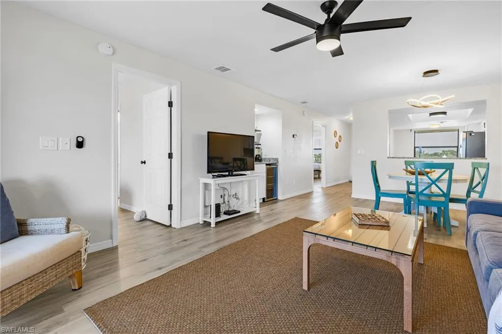 Fort Myers, Florida 33908, United States, 2 Bedrooms Bedrooms, ,2 BathroomsBathrooms,Residential,Active,57272