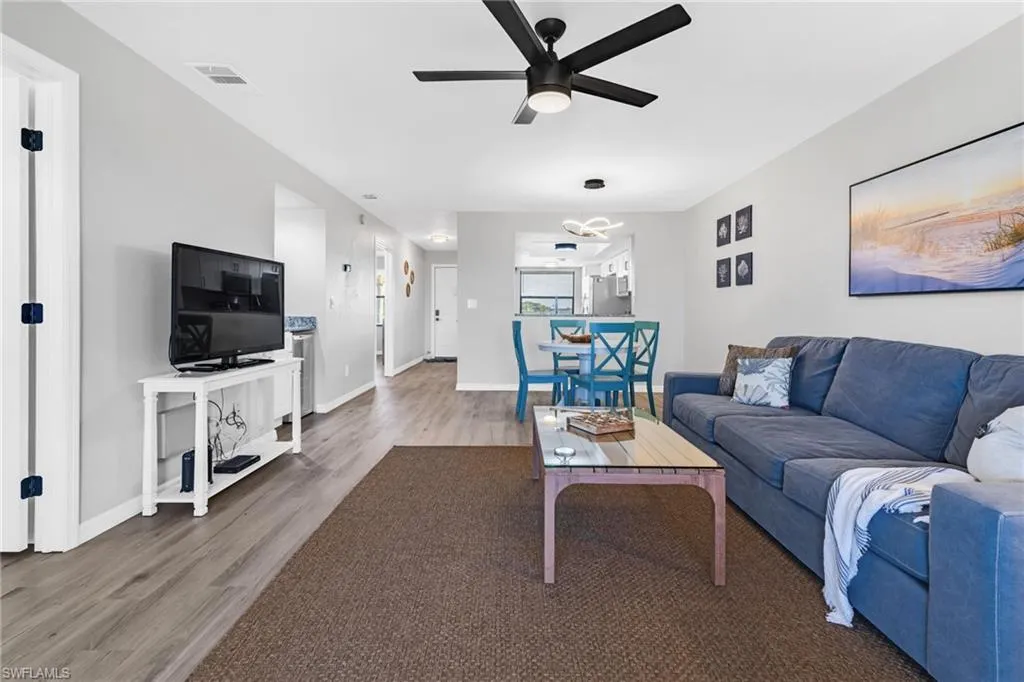 Fort Myers, Florida 33908, United States, 2 Bedrooms Bedrooms, ,2 BathroomsBathrooms,Residential,Active,57272