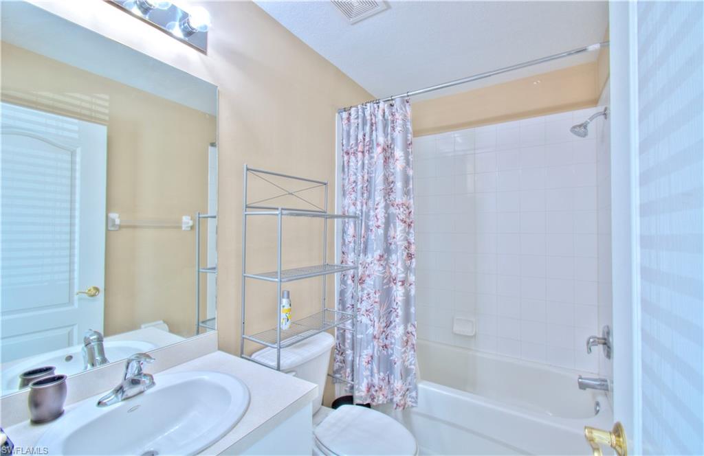 OLYMPIA POINTE - Residential Lease