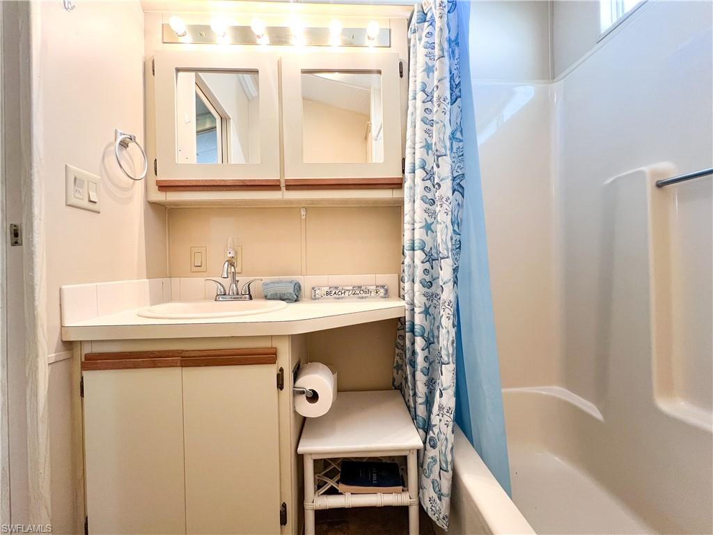 IMPERIAL WILDERNESS - Residential