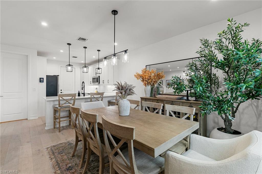 VANDERBILT RESERVE - Residential