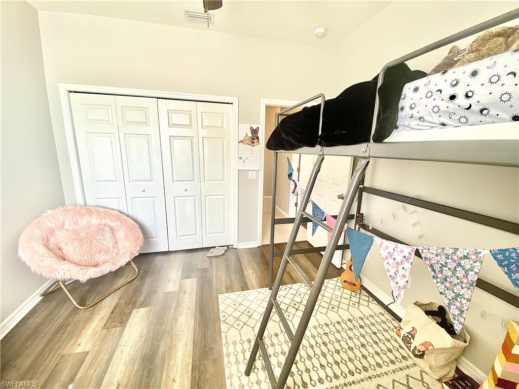 REFLECTION LAKES - Residential