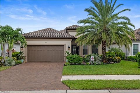 Photo of 9405 Terresina DR, NAPLES, FL 34119 (MLS # 225066702) Photo of 9405 Terresina DR, NAPLES, FL 34119 (MLS # 225066702)