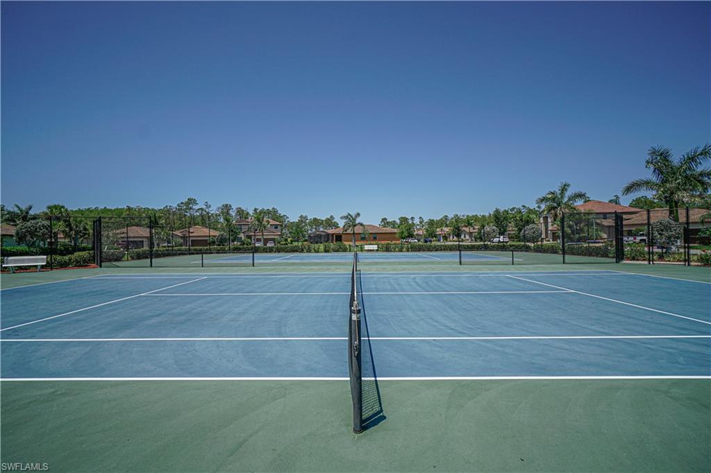 REFLECTION ISLES - Residential