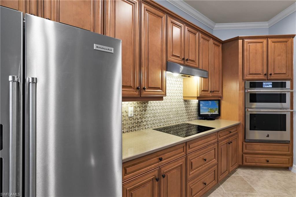 REFLECTION ISLES - Residential