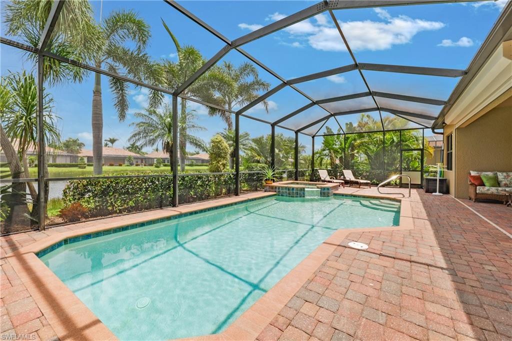 REFLECTION ISLES - Residential