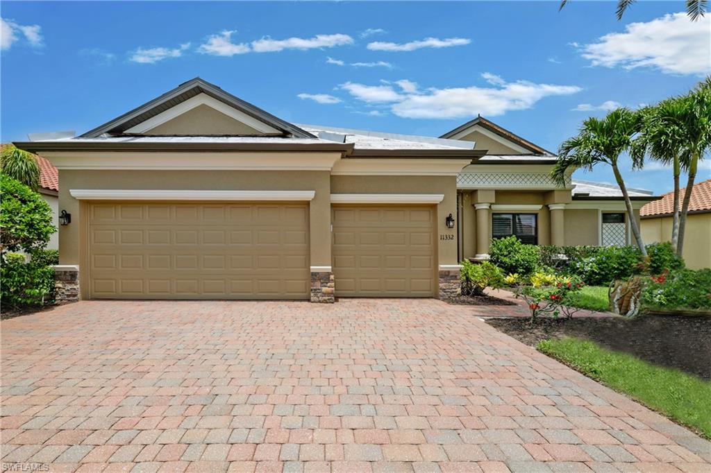 REFLECTION ISLES - Residential