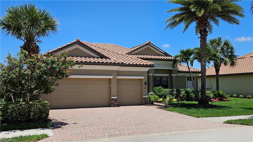 REFLECTION ISLES - Residential