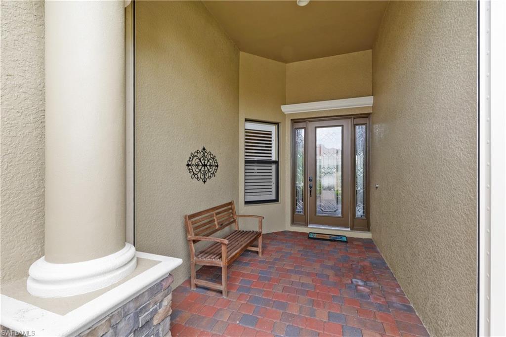 REFLECTION ISLES - Residential